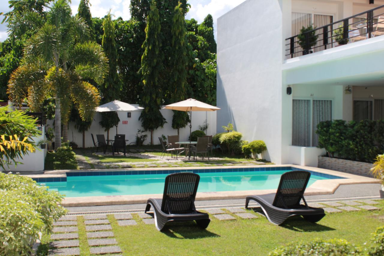 Be-Ing Suites Davao Exterior photo