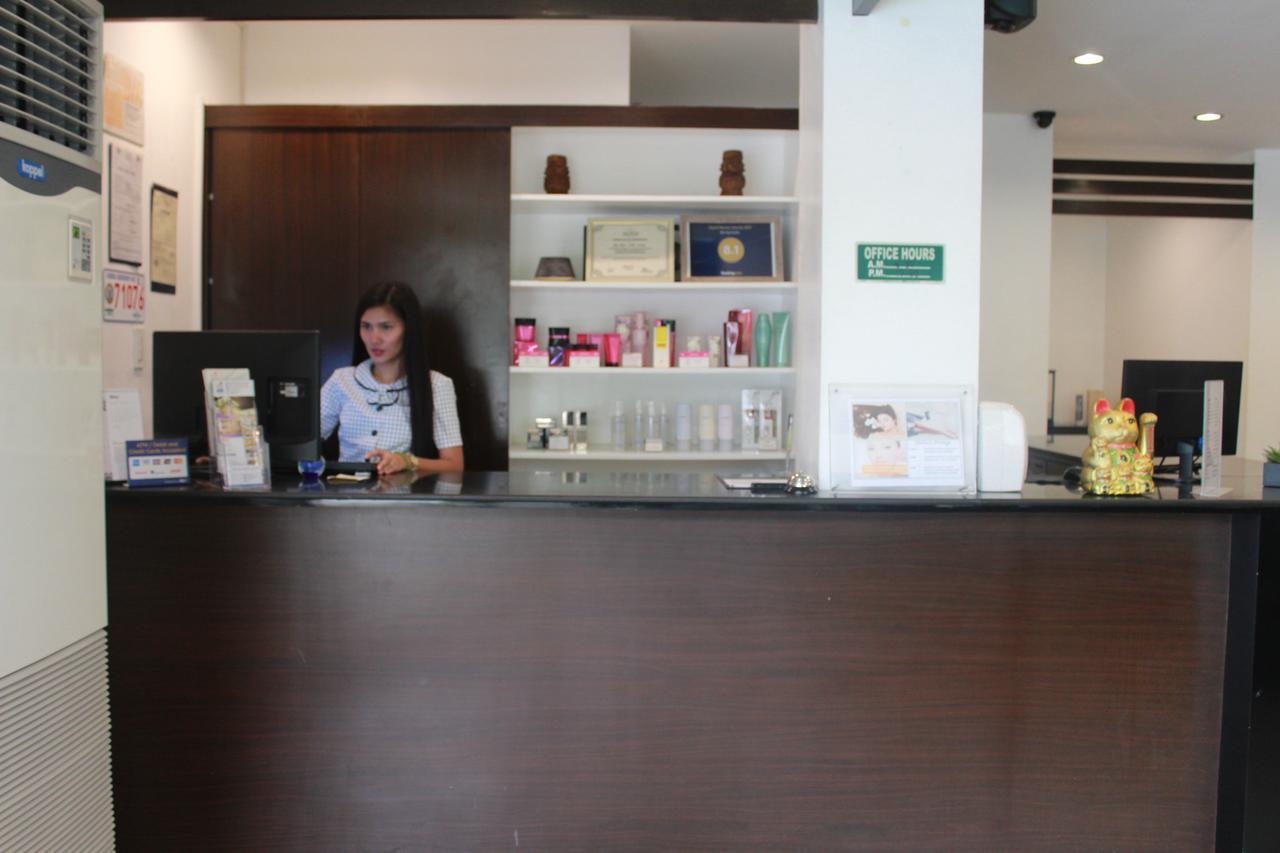 Be-Ing Suites Davao Exterior photo